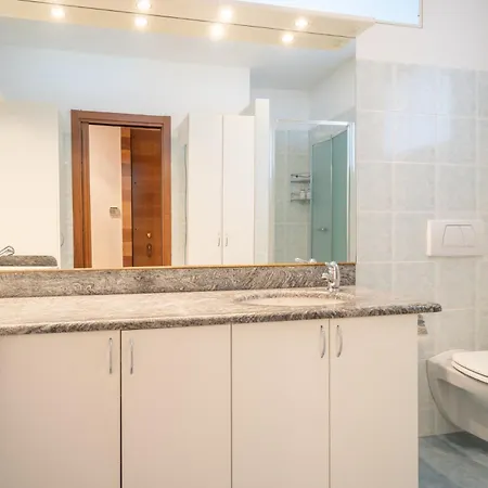 Como Lake - Apartment In Residence 5 Minutes From Lecco Center Galbiate Exterior photo