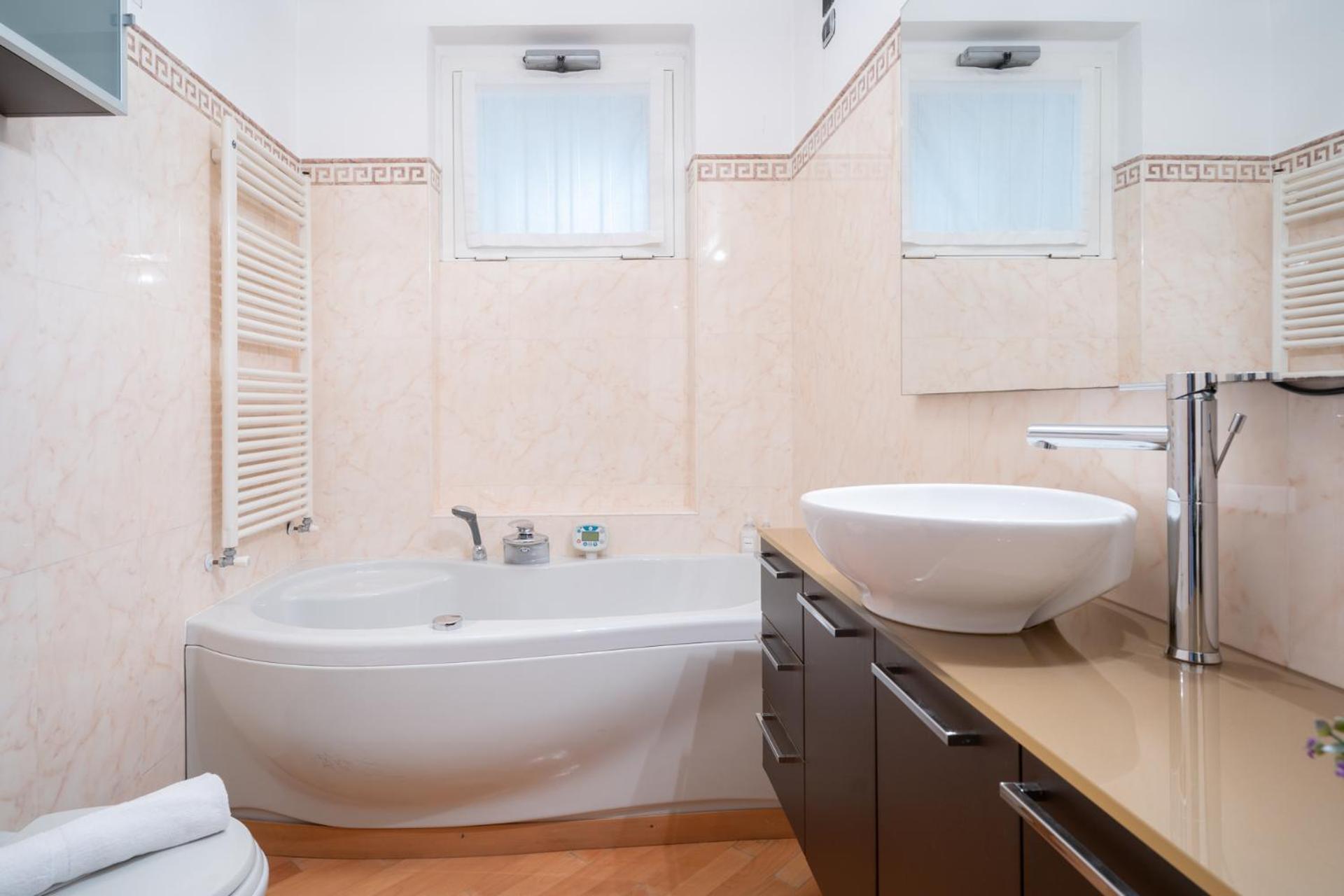 - In 5 Minutes From Lecco Center Galbiate